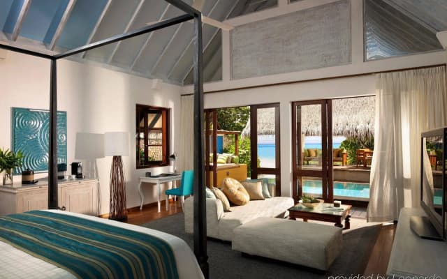 Four Seasons Resort  Maldives at Landaa Giraavaru - photo 2