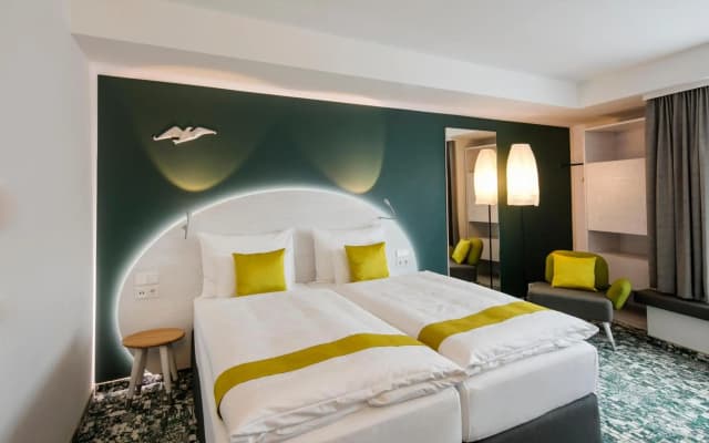 ARCOTEL Donauzentrum - photo 2