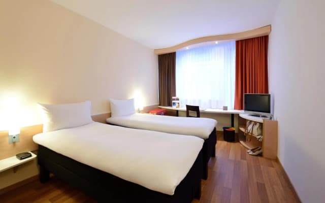 ibis Budapest City - photo 3