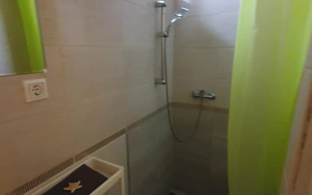 Cozy studio apartment with air condition - photo 4