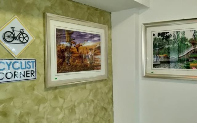 Yew Boutique Hotel - photo 2