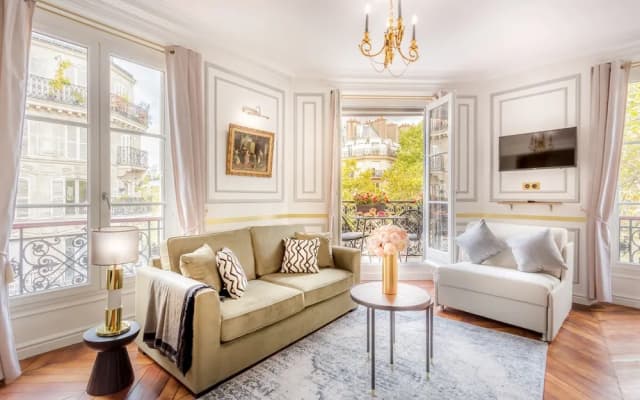 Sunshine 2 bedroom - Luxury at Louvre - photo 5