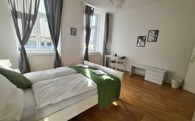 Comfortable 3BR Apartment Belvedere Area - photo 4