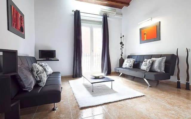 Bhm1-050 Chic And Spacious Apartment - photo 3