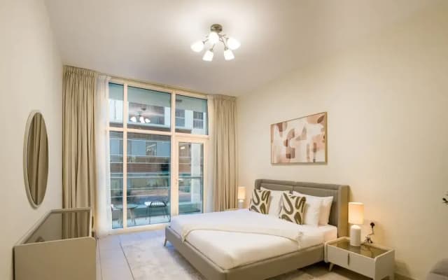 Easygo- Spacious 1bdr Bay Square Busbay - photo 2