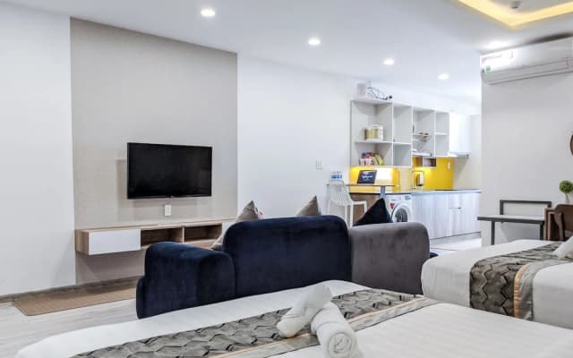 Skyline Serviced Apartments - photo 4