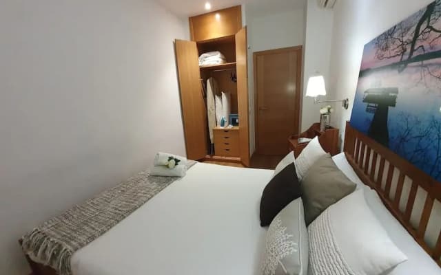 Alaia Holidays Apartments And Suite Caballero De Gracia - photo 2