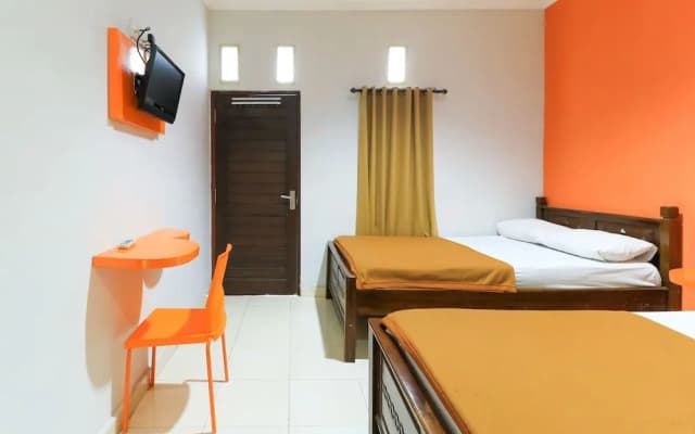 Hotel Warta Puspita - photo 5