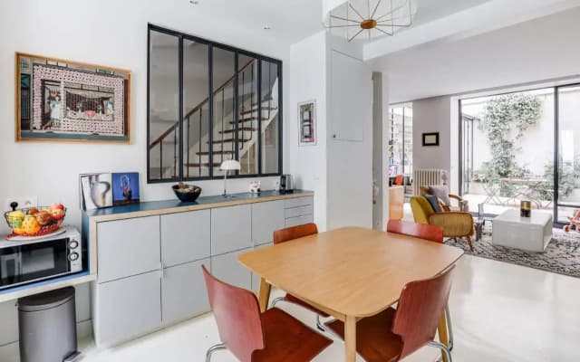 Sumptuous House with Patio - photo 4