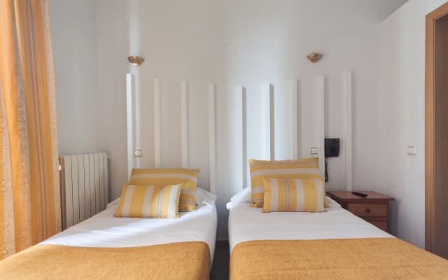 Hostal Josefina - photo 4