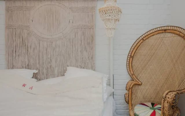 Quirky Penthouse Conversion Near Battersea Park - photo 4