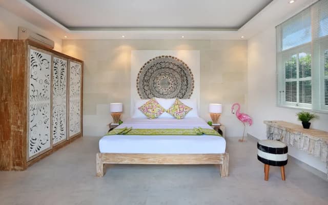 Seminyak White Design Villa - photo 4