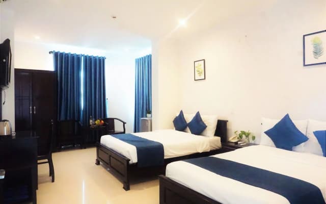Chula Hotel - photo 2