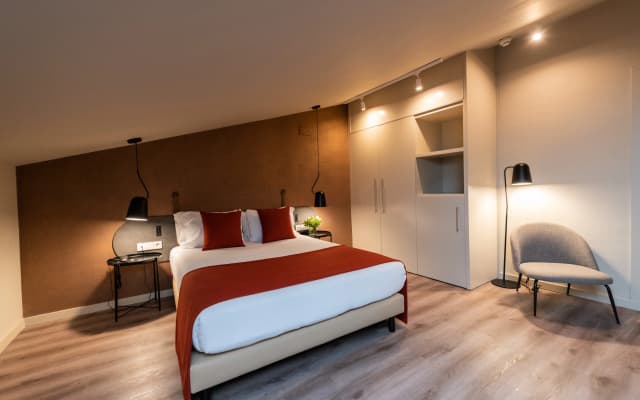 Atenea Rekord Suites Barcelona - photo 3