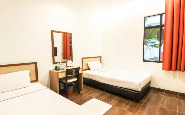 Sunflower House - photo 2