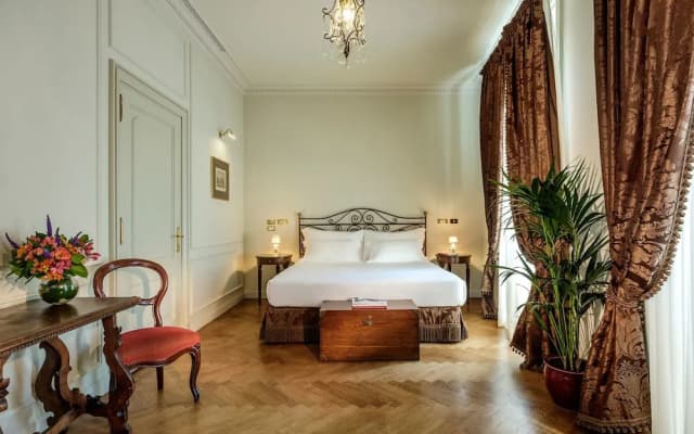 Hotel Locarno - photo 5