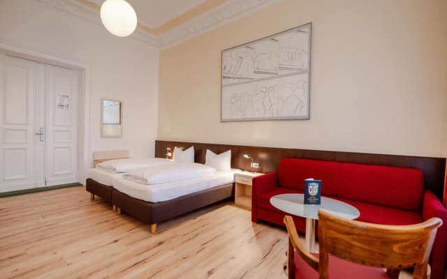 Hotel Tiergarten Berlin - photo 3