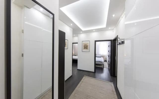 Spacious 3-room apartment with free parking - photo 2