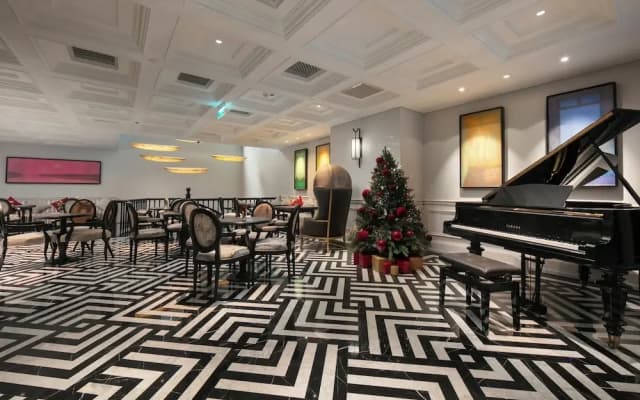 T Boutique Hotel - photo 2
