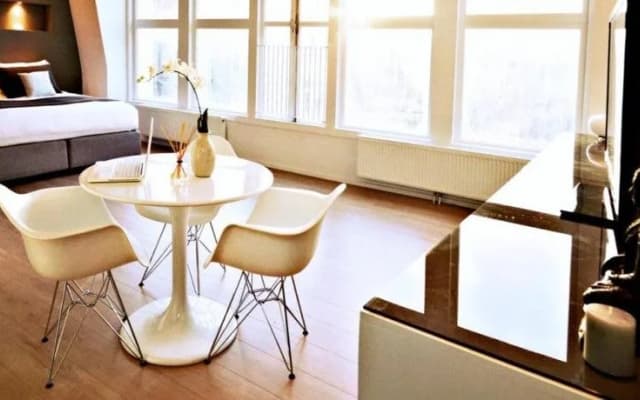 Ams Suites - photo 2