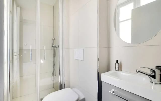 Serene Cocoon for 2P With AC - Near Montmartre - photo 2