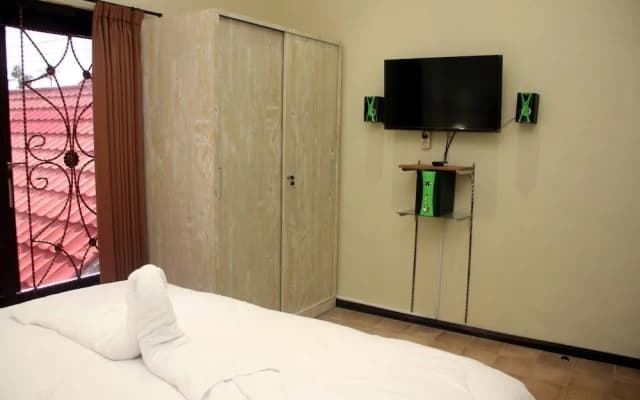 ALA Hostel - photo 2