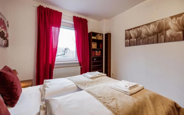 Minded Manor Apartment - photo 3