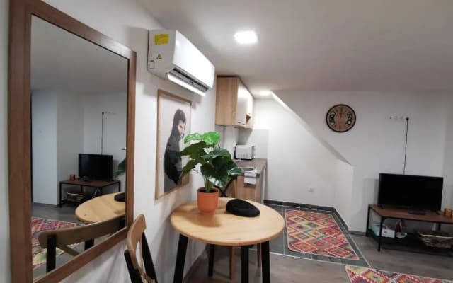 Smile Miko Apartment by Castle - photo 3