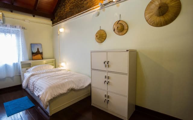Baan Gaysorn Hostel - photo 4