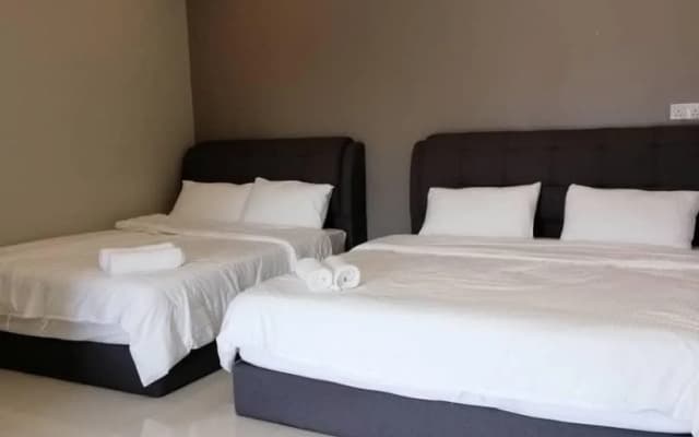 One Plus One Boutique Residence - photo 4