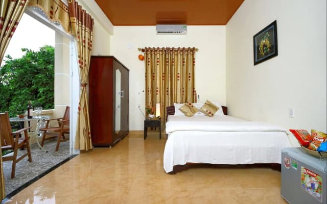 Strawberry Garden Homestay - photo 3