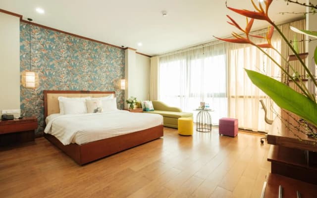 Sunset Westlake Hanoi Hotel - photo 2