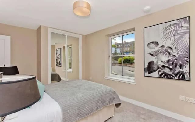 3 Huntingdon Place - photo 2