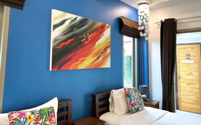 The Snug Airportel - photo 5