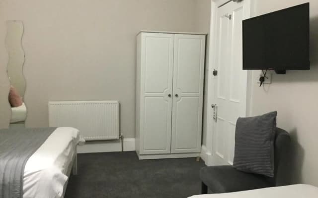 Amaryllis Guesthouse - photo 3