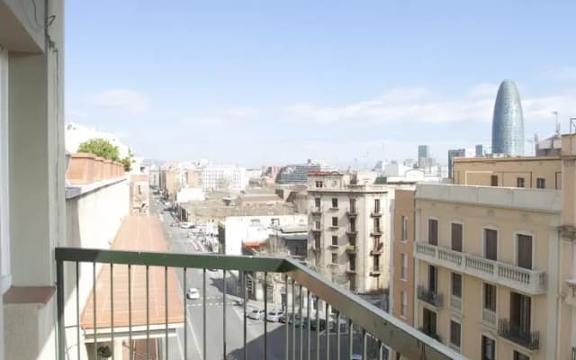 Sant Jordi Pisos - Consell de Cent - photo 4