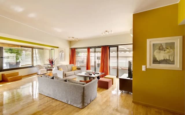 Minimal apt next to Acropolis - photo 4