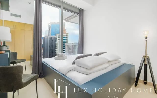 LUX 52 42 Deluxe Marina View Suite 3 - photo 2
