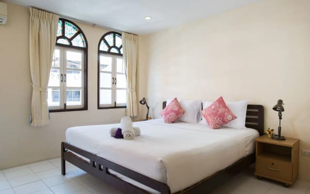 Stefans Guesthouse - photo 2