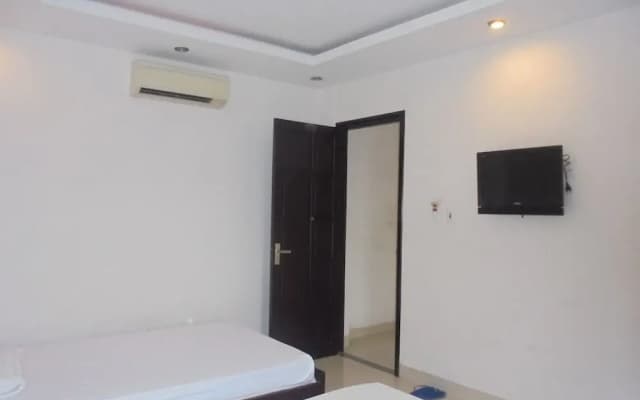 Phong Phu Hotel - photo 3