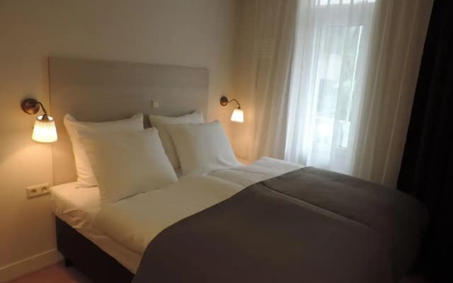 Adam Suites Hotel - photo 2