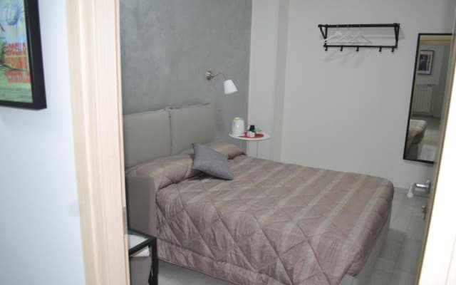 TIBUR STAR Guest House - photo 2