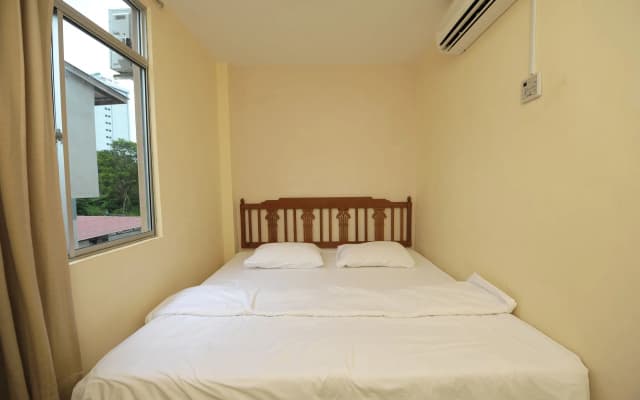 Joy Motel - photo 4