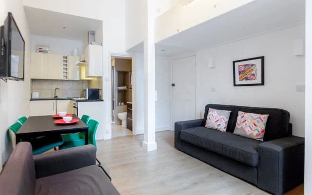 Modern Serviced Apartment in Kensington - photo 3