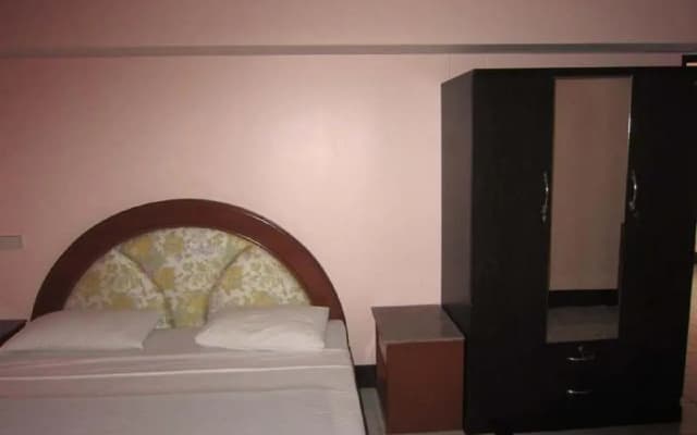 AA Guesthouse - photo 2