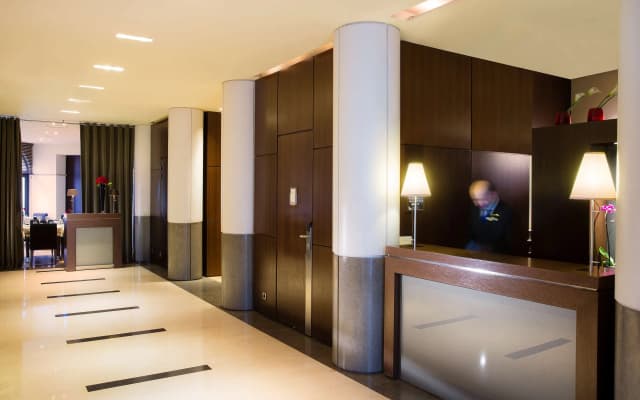 Grand Hotel Champs-Elysees - photo 2