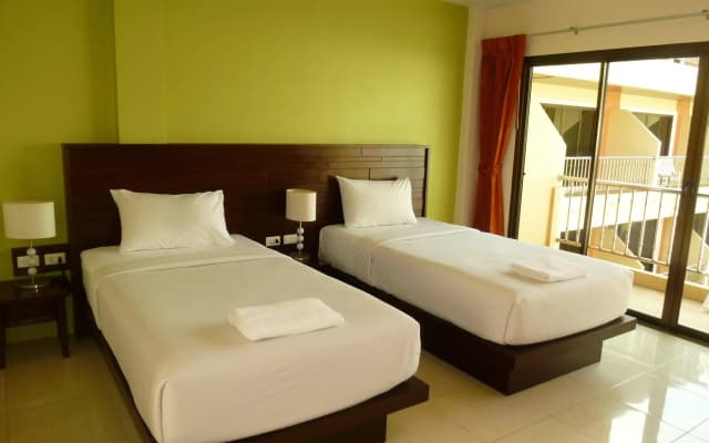 Seven Seas Hotel - photo 2
