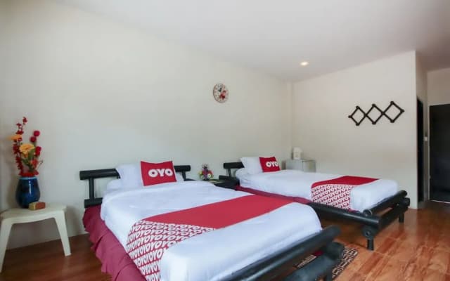 OYO 888 Apinyas Place Karon - photo 2