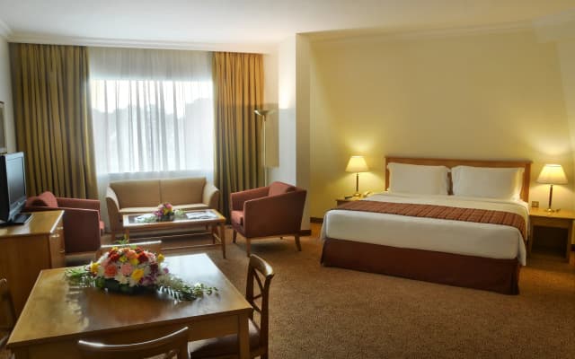 Swiss Belhotel Sharjah - photo 3