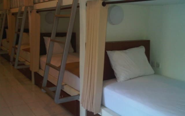 Mirah Hostel - photo 3